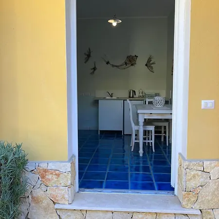 Luigi Apartments&rooms