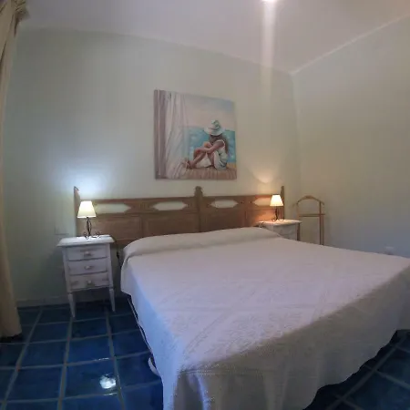 Luigi Apartments&rooms