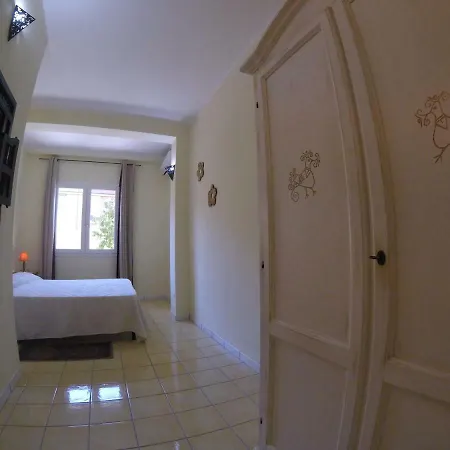 Luigi Apartments&rooms Pensionat
