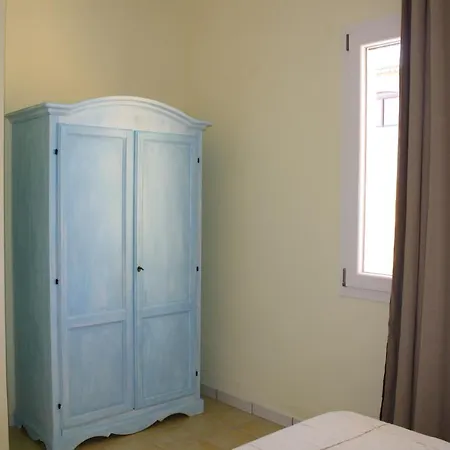 Luigi Apartments&rooms Guest house