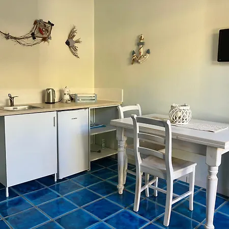 Luigi Apartments&rooms Affittacamere 3*