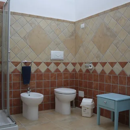 Luigi Apartments&rooms