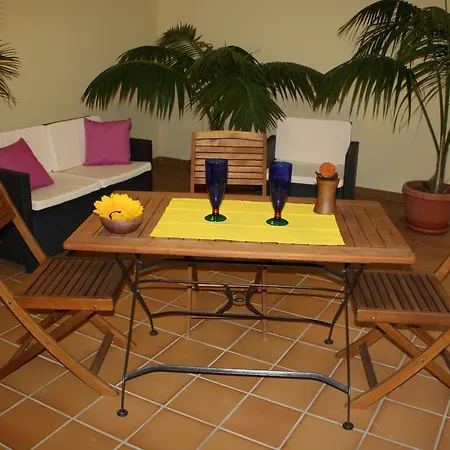 Πανσιόν Luigi Apartments&rooms